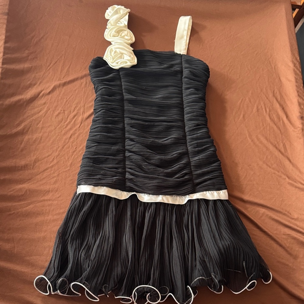 Amy Byer Black Dress sz7